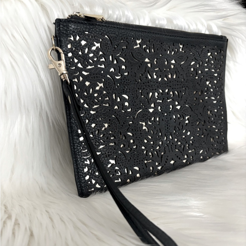 NWOT Call it Spring Wristlet - Picture 4 of 7